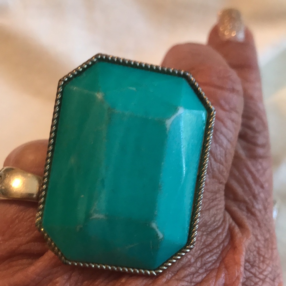 Turquoise fashion ring